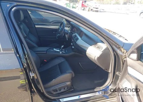 2016 BMW M5 z USA, uszkodzony, nr VIN WBSFV9C51GG343384